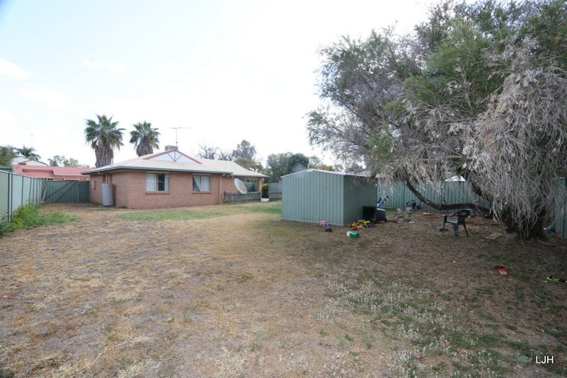 Photo - 15 Waldby Court, Emerald QLD 4720 - Image 15