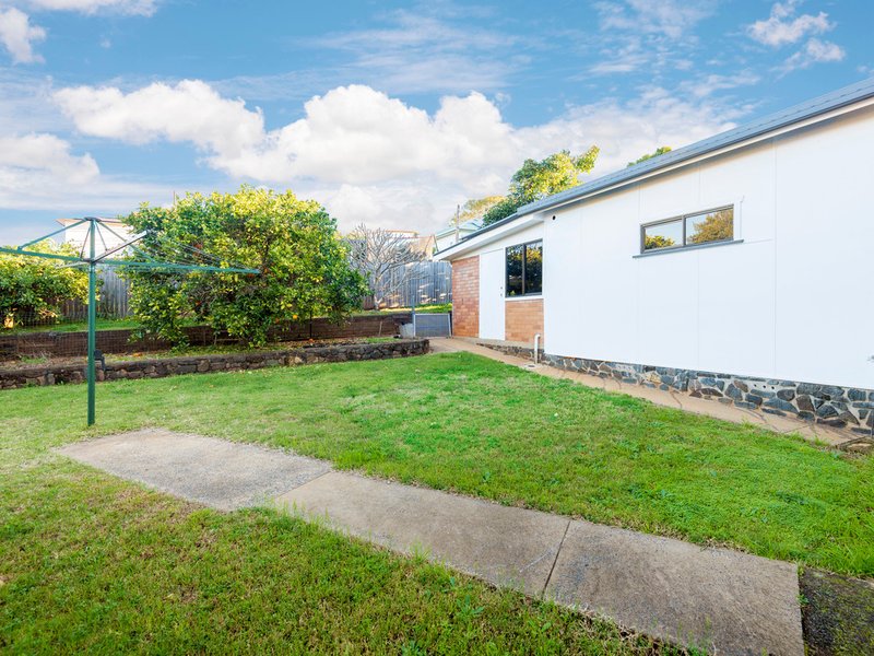 Photo - 15 Walker Street, East Lismore NSW 2480 - Image 11