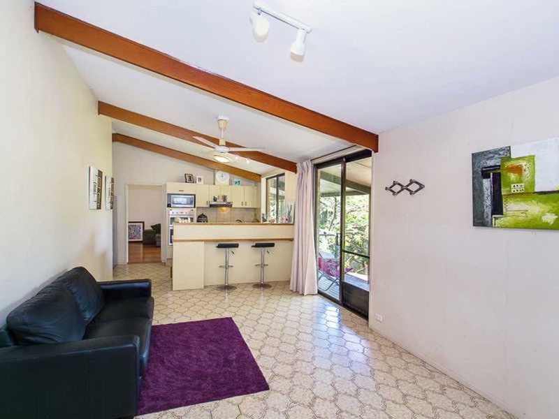 Photo - 15 Wallandra Road, Mudgeeraba QLD 4213 - Image 12