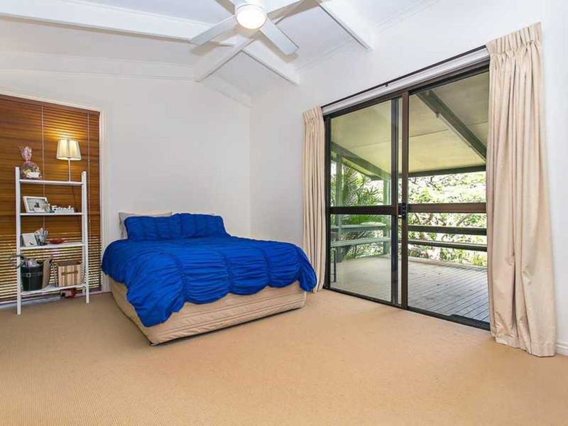 Photo - 15 Wallandra Road, Mudgeeraba QLD 4213 - Image 15