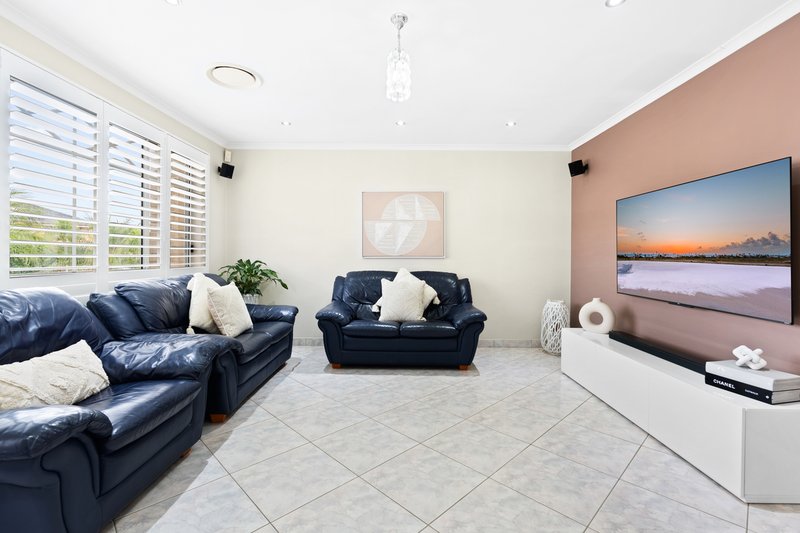 Photo - 15 Wallis Crescent, Cecil Hills NSW 2171 - Image 3