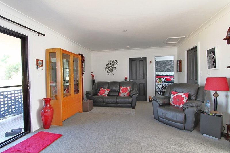 Photo - 15 Wallis Street, Lawson NSW 2783 - Image 5