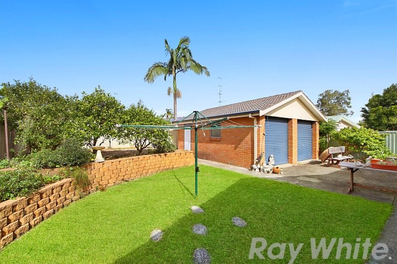 Photo - 15 Walu Avenue, Budgewoi NSW 2262 - Image 3