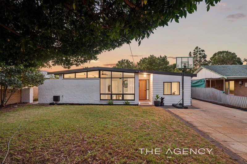 Photo - 15 Warren Road, Maida Vale WA 6057 - Image 1