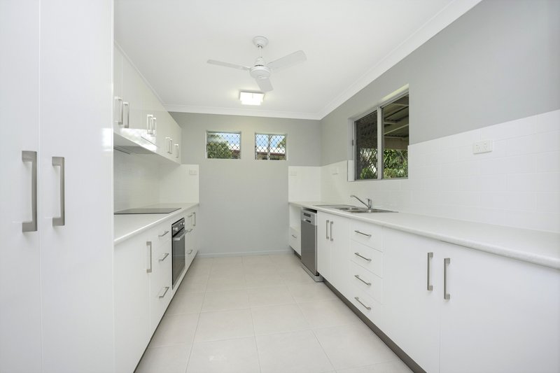 Photo - 15 Warwick Court, Kirwan QLD 4817 - Image 4