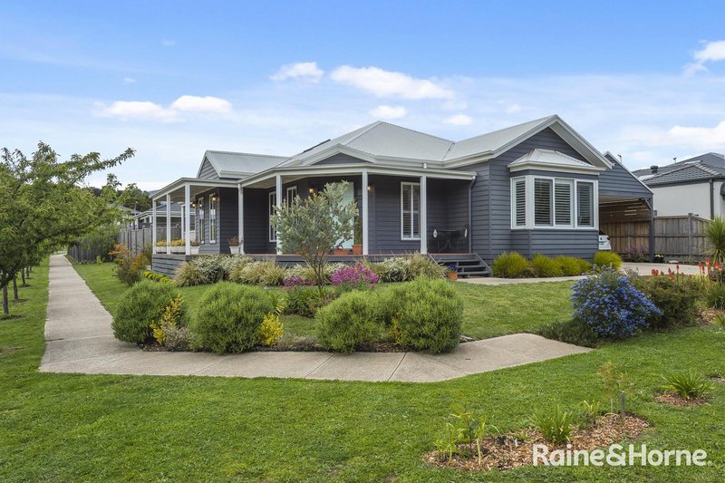 15 Washington Lane, Woodend VIC 3442