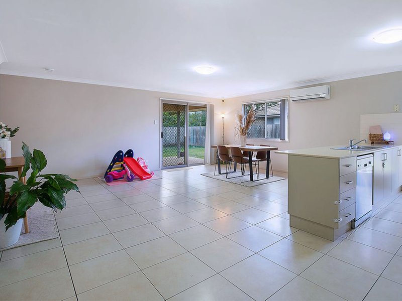 Photo - 15 Water Fern Drive, Caboolture QLD 4510 - Image 6