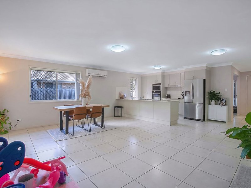 Photo - 15 Water Fern Drive, Caboolture QLD 4510 - Image 7