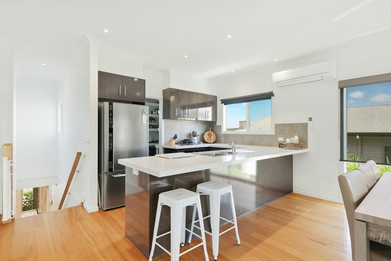 Photo - 15 Water View Rise, Cowes VIC 3922 - Image 3