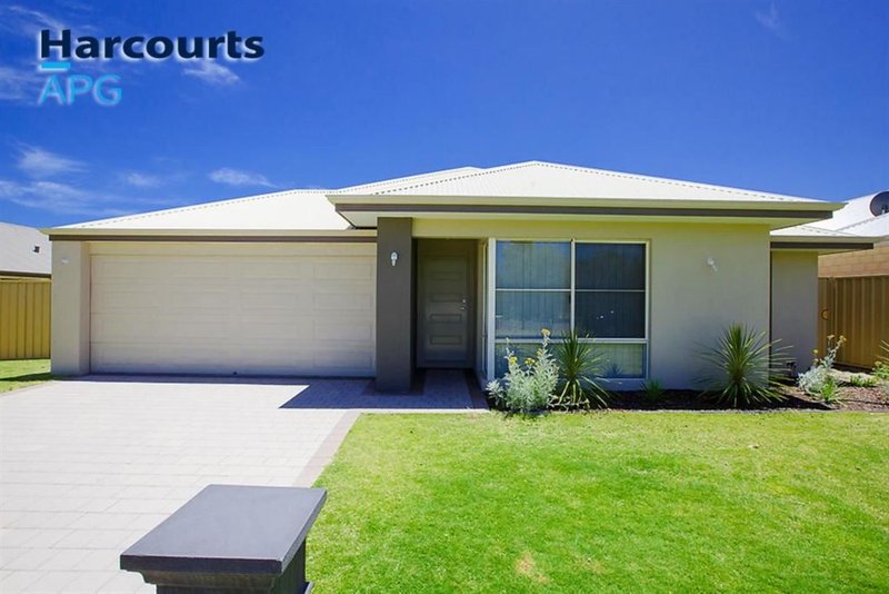 Photo - 15 Waterford Way, Australind WA 6233 - Image 2