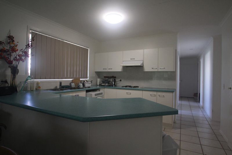 Photo - 15 Wattle St , Tewantin QLD 4565 - Image 3