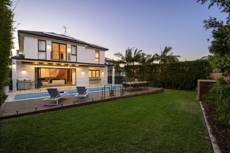 Photo - 15 Weetawaa Road, Northbridge NSW 2063 - Image 5