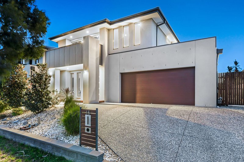 15 Wendyn Avenue, Keysborough VIC 3173