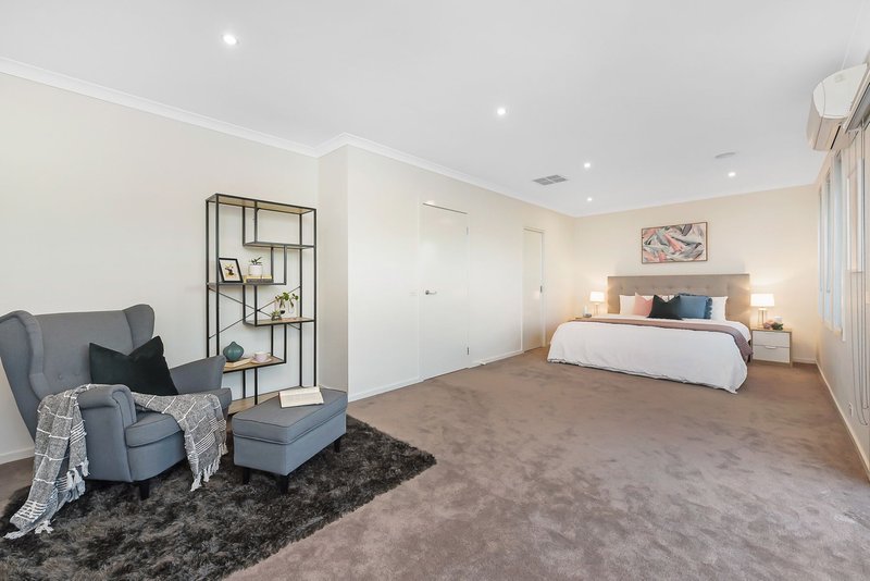 Photo - 15 Wendyn Avenue, Keysborough VIC 3173 - Image 10