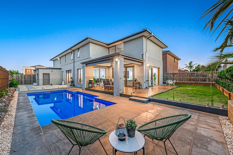 Photo - 15 Wendyn Avenue, Keysborough VIC 3173 - Image 16