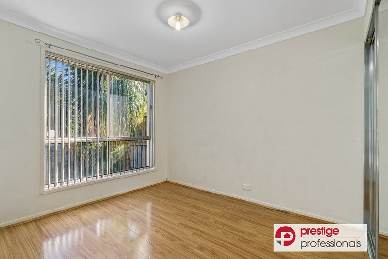 Photo - 1/5 Wenton Road, Holsworthy NSW 2173 - Image 6