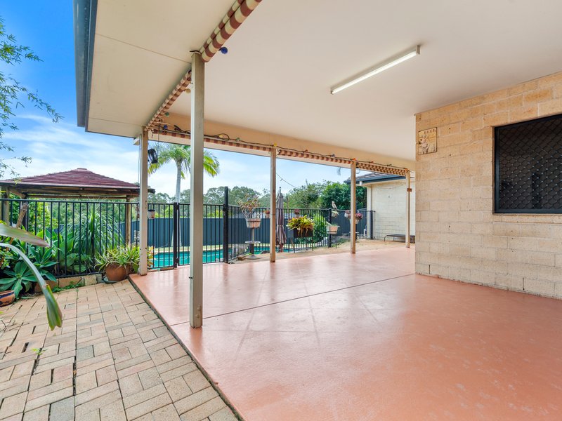 Photo - 15 Westburn Court, Redland Bay QLD 4165 - Image 18