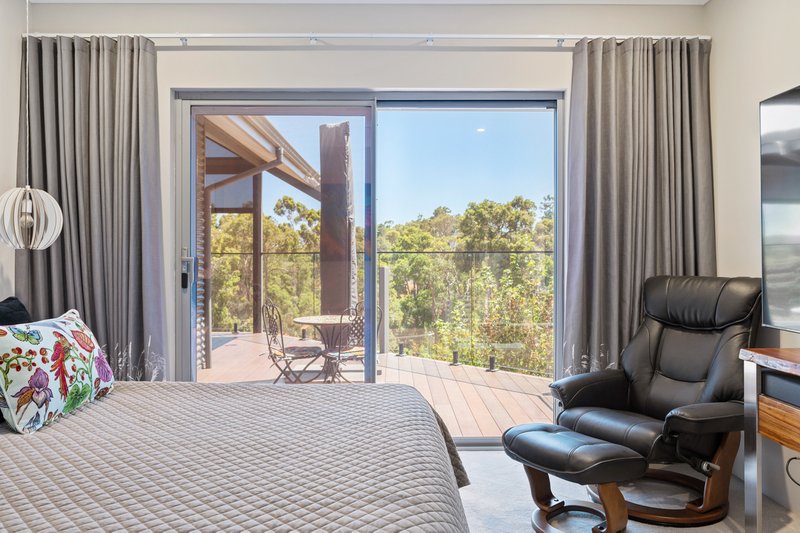 Photo - 15 Widdeson Street, Nannup WA 6275 - Image 17