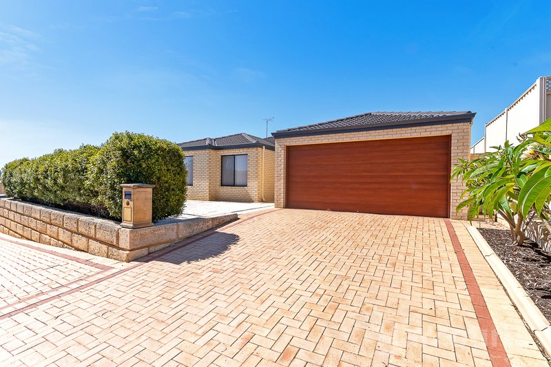 15 Wilcannia Elbow , Currambine WA 6028