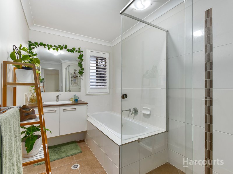 Photo - 15 William Bay Parkway, Fitzgibbon QLD 4018 - Image 15