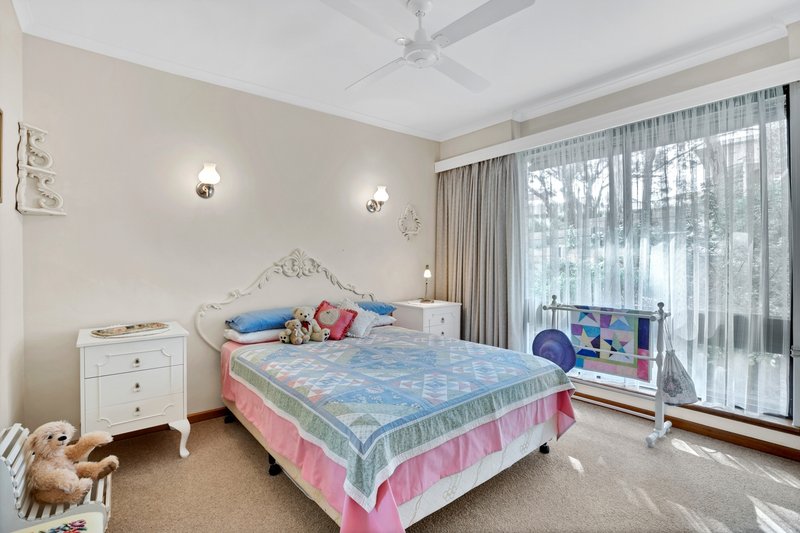 Photo - 15 Willora Rd , Eden Hills SA 5050 - Image 7