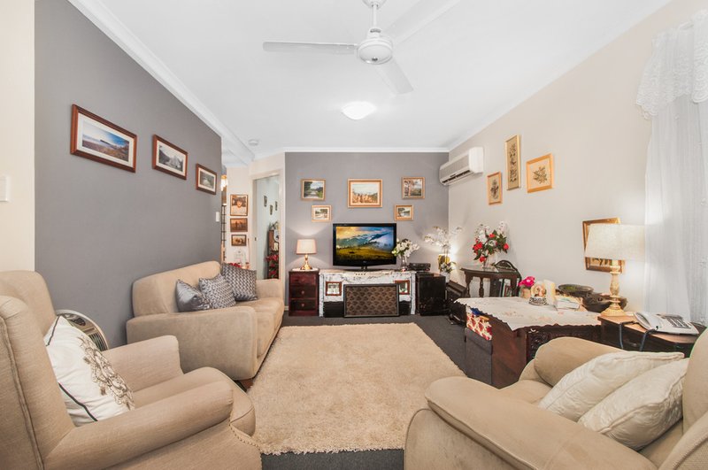 Photo - 15 Willow Crescent, Kanahooka NSW 2530 - Image 3