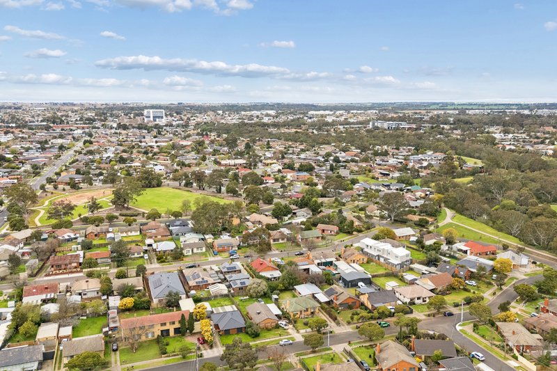 Photo - 15 Willow Street, Werribee VIC 3030 - Image 19