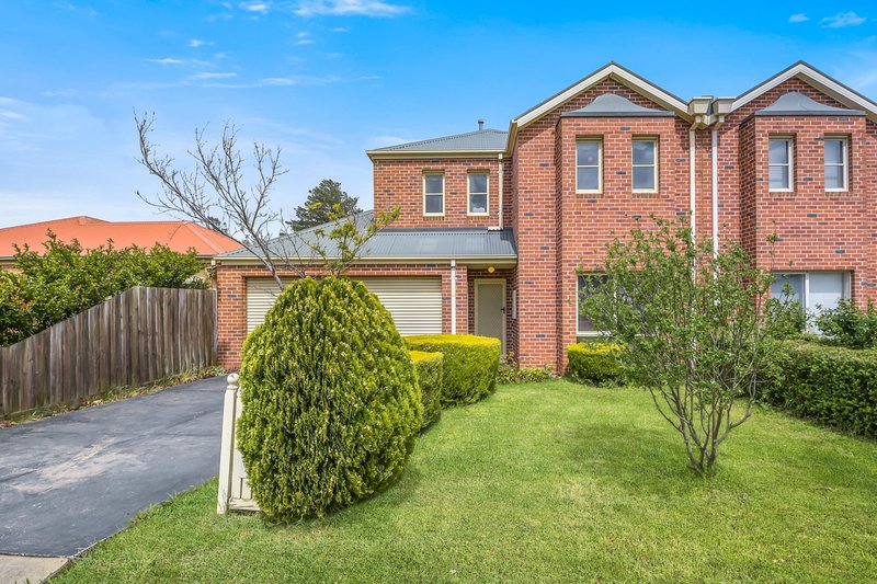 15 Wilona Way, Berwick VIC 3806