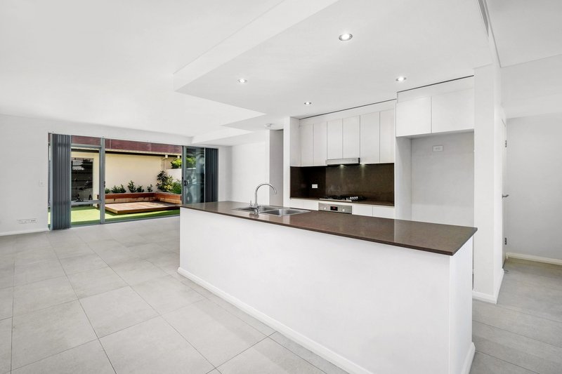 Photo - 15 Wilson Street, Botany NSW 2019 - Image 3