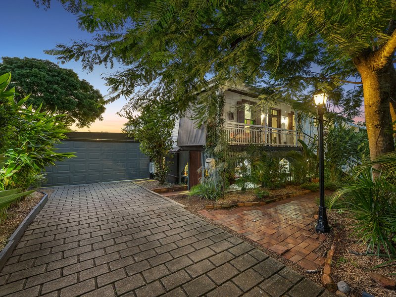 Photo - 15 Wilson Street, Newtown QLD 4305 - Image 2