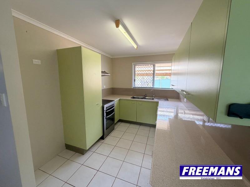 Photo - 15 Windsor Circle, Kingaroy QLD 4610 - Image 11