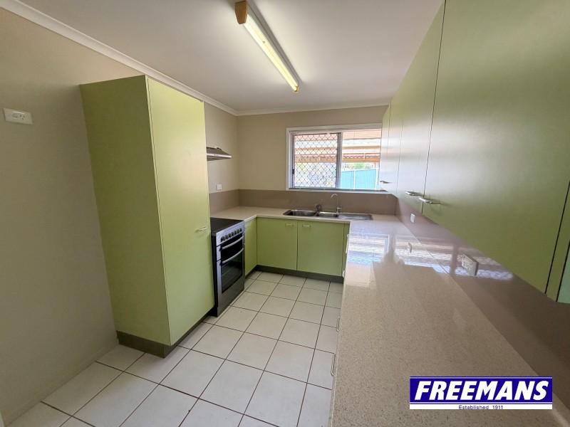 Photo - 15 Windsor Circle, Kingaroy QLD 4610 - Image 13
