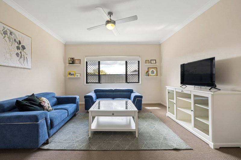 Photo - 15 Winlock Circuit, Warner QLD 4500 - Image 6