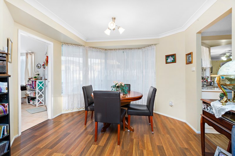 Photo - 15 Winnilong Way, Horsley NSW 2530 - Image 7