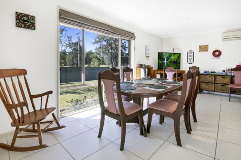 Photo - 15 Winston Court, Landsborough QLD 4550 - Image 3