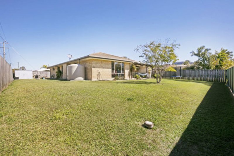 Photo - 15 Winston Court, Landsborough QLD 4550 - Image 12