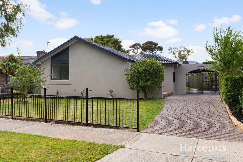 15 Winter Court, Mill Park VIC 3082