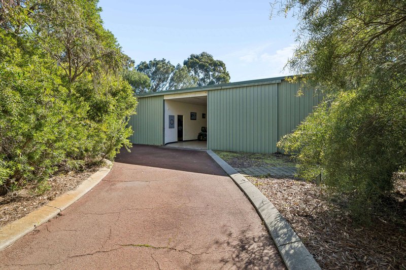 Photo - 15 Wolfe Road, Banjup WA 6164 - Image 28