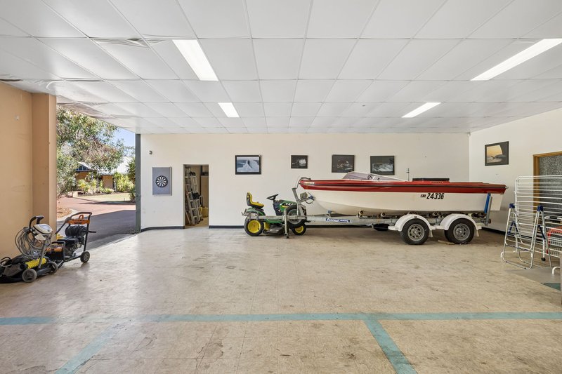 Photo - 15 Wolfe Road, Banjup WA 6164 - Image 29