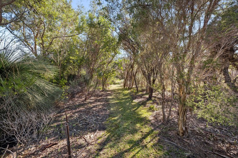 Photo - 15 Wolfe Road, Banjup WA 6164 - Image 32