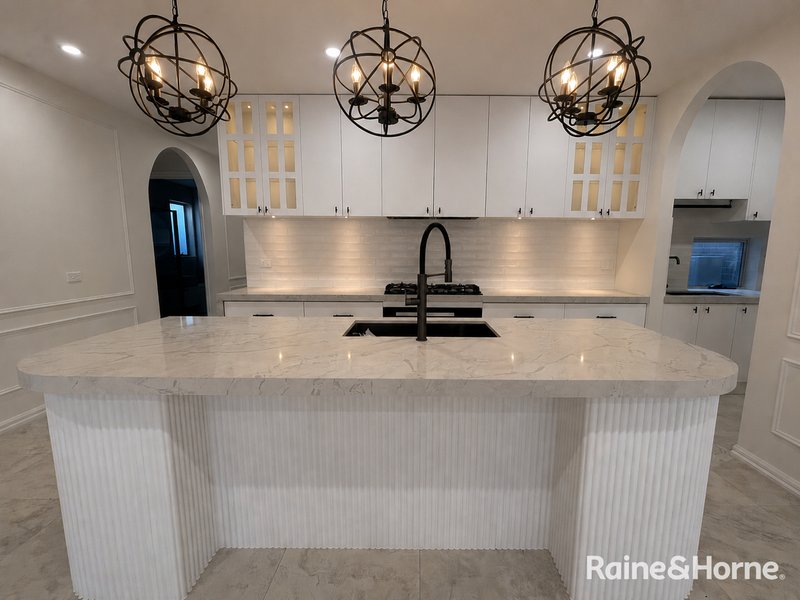 Photo - 15 Wombargo Crescent, Wollert VIC 3750 - Image 14