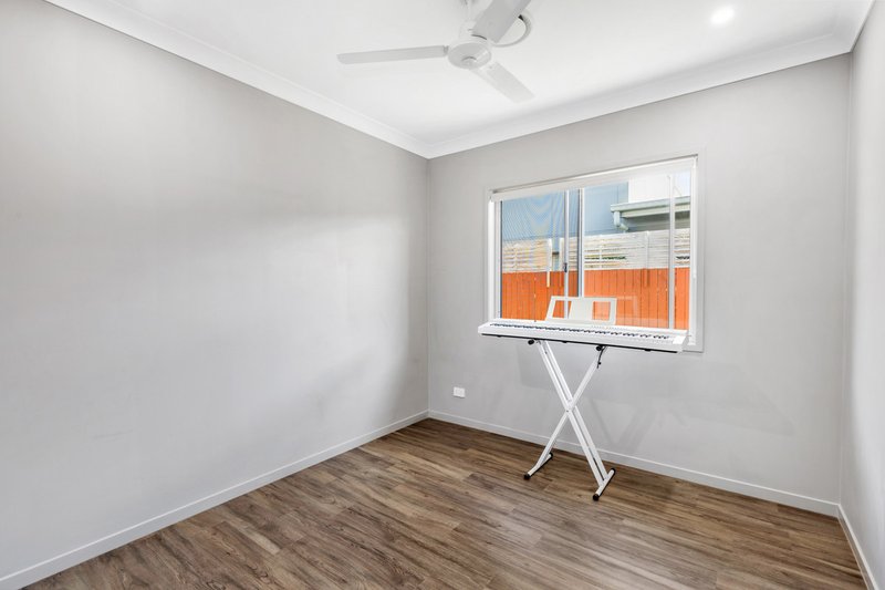 Photo - 15 Wood Crescent, Baringa QLD 4551 - Image 12