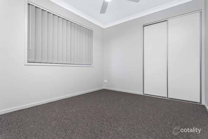 Photo - 1/5 Woodlands Avenue, Petrie QLD 4502 - Image 7