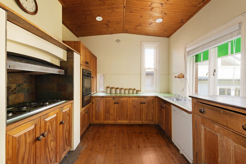 Photo - 15 Woods Parade, Fairlight NSW 2094 - Image 4