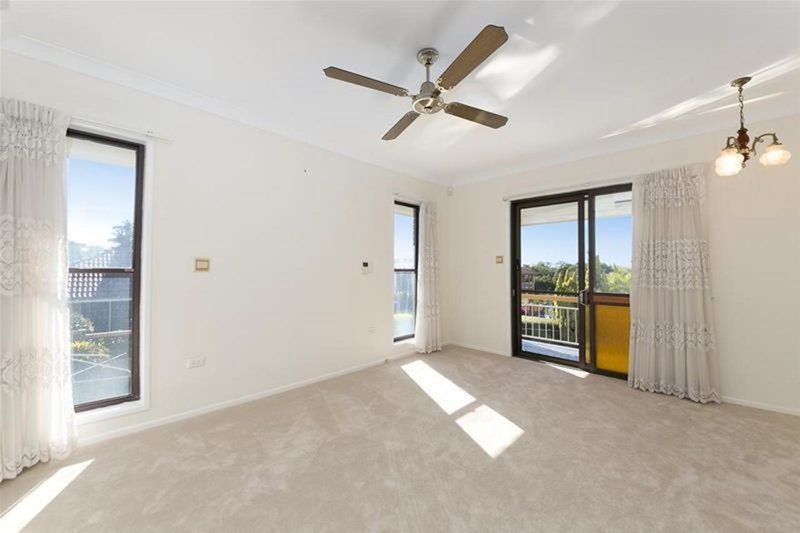 Photo - 15 Yaldara Street, Carseldine QLD 4034 - Image 8