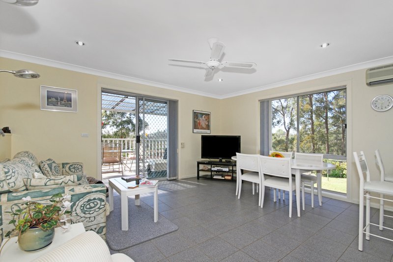 Photo - 15 Yarrabee Drive, Catalina NSW 2536 - Image 6