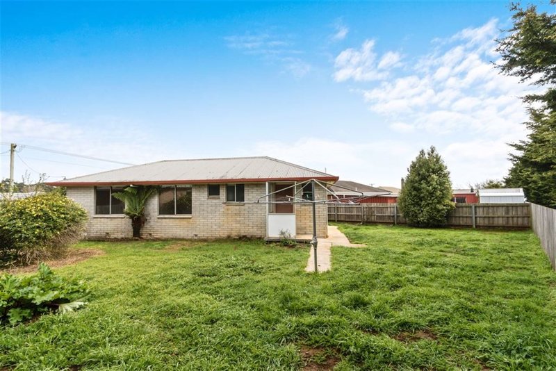 Photo - 15 Yaxley Street, Penguin TAS 7316 - Image 11