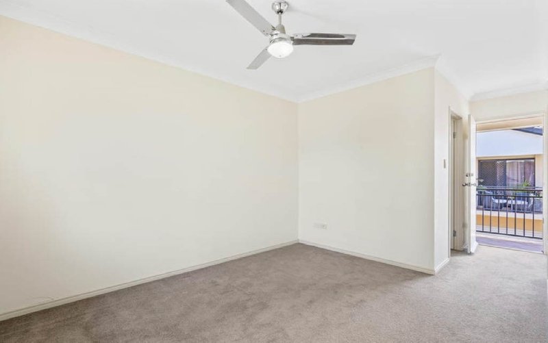 Photo - 1/50-54 John Street, Redcliffe QLD 4020 - Image 7