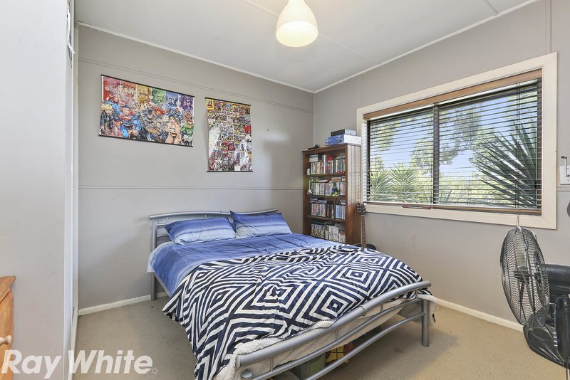 Photo - 150 Ballarat Road, Hamlyn Heights VIC 3215 - Image 5