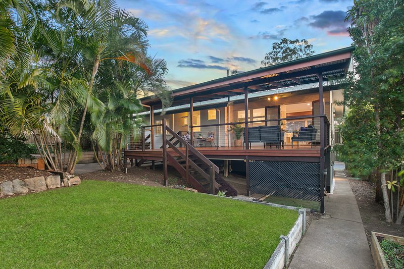 Photo - 150 Bapaume Road, Holland Park West QLD 4121 - Image 18